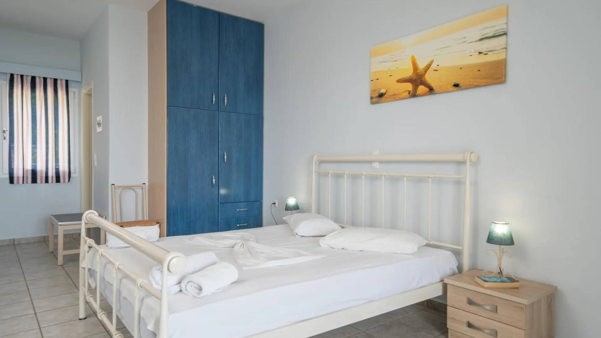Apartment Agnanti Studios Lourdata
